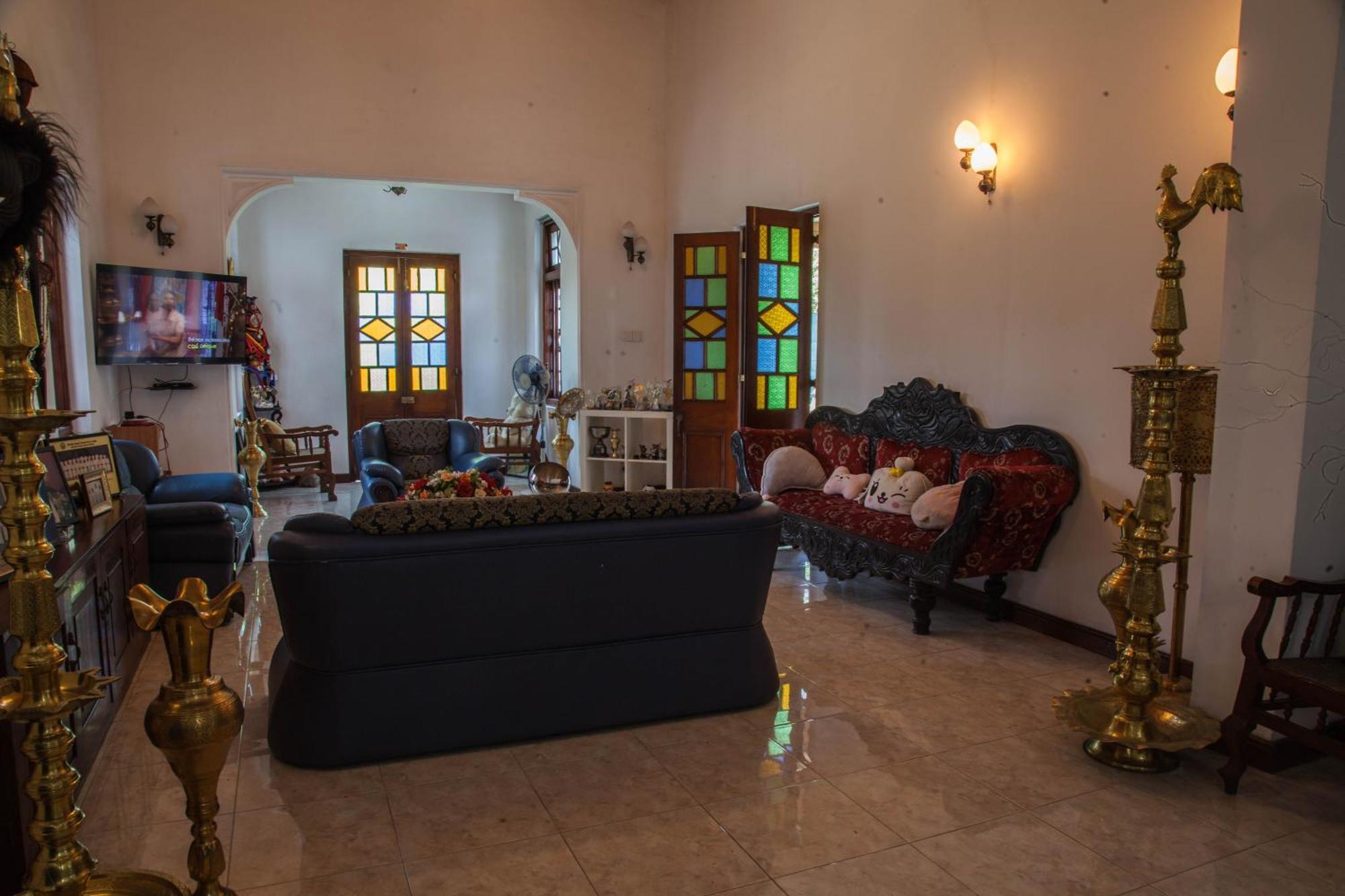 Antique Tourist Lodge Kandy Kültér fotó