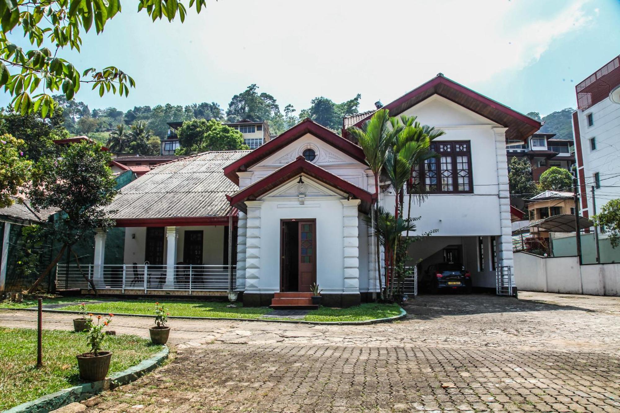 Antique Tourist Lodge Kandy Kültér fotó